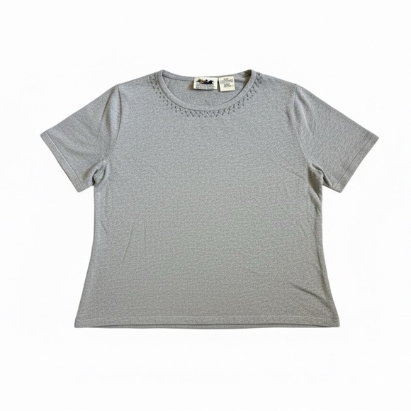 3/$15 Northern Reflections Light Gray Short Sleeve Top - Picture 1 of 2